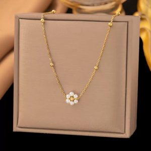 Stainless steel Daisy Pendant (SSN-004)